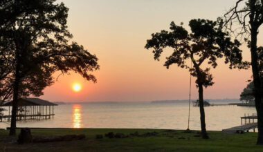 Cedar Creek Lake data center, on hold, sought Tarrant water
