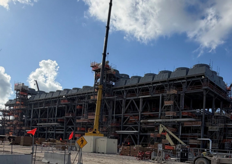 Cheniere nears launch of seventh Corpus Christi expansion train