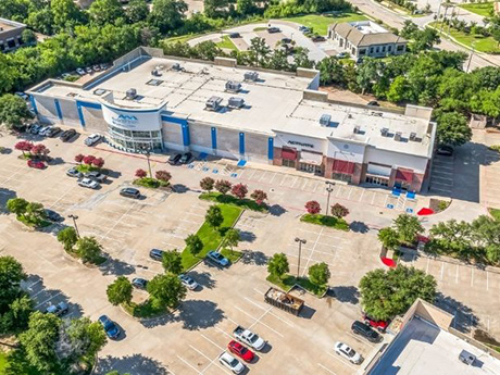 JLL Secures Financing for 51,664-Square-Foot Metro Fort Worth Shopping Center
