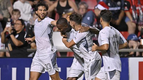 Las Vegas Lights Rally for Win Against San Antonio FC
