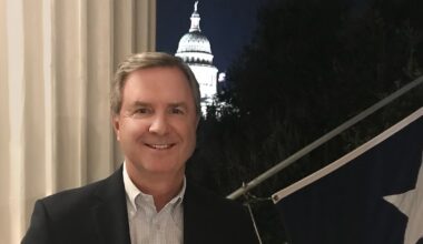 Abbott appoints senior aide as new Texas secretary of state