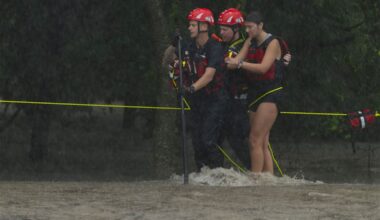 Heavy rains keep drenching South Texas; tornado reported in San Antonio