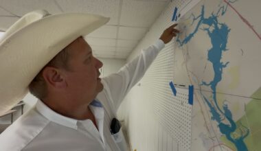 Officials prepare Texas communities for potential flooding