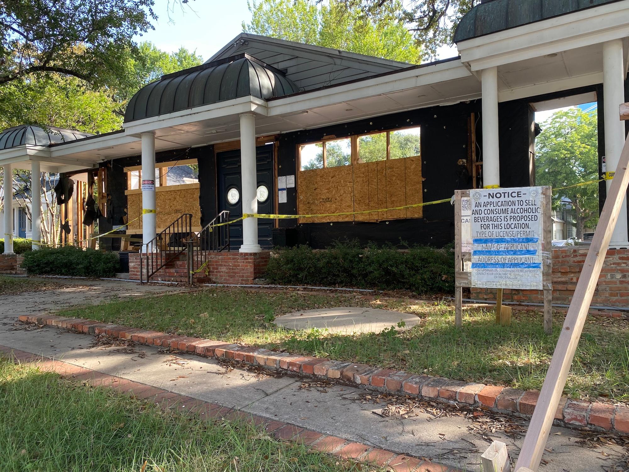 the front of a house with no back.