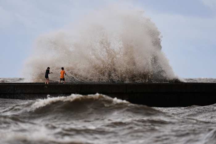 Tropical Storm Bertha makes landfall in Louisiana and moves toward Texas