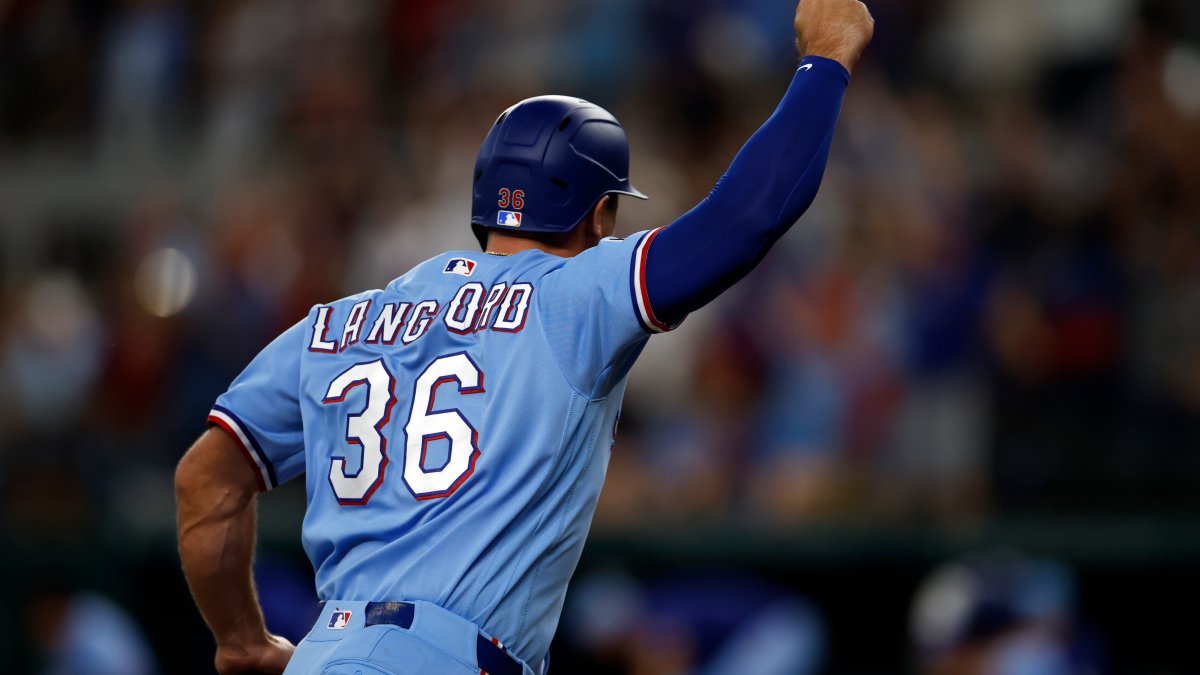Nimmo’s walk-off single gives Rangers a win over Astros and winning record at All-Star break – NBC 5 Dallas-Fort Worth