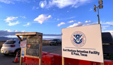 ICE extends no-bid contract for major detention center in Texas, rejecting calls for closure