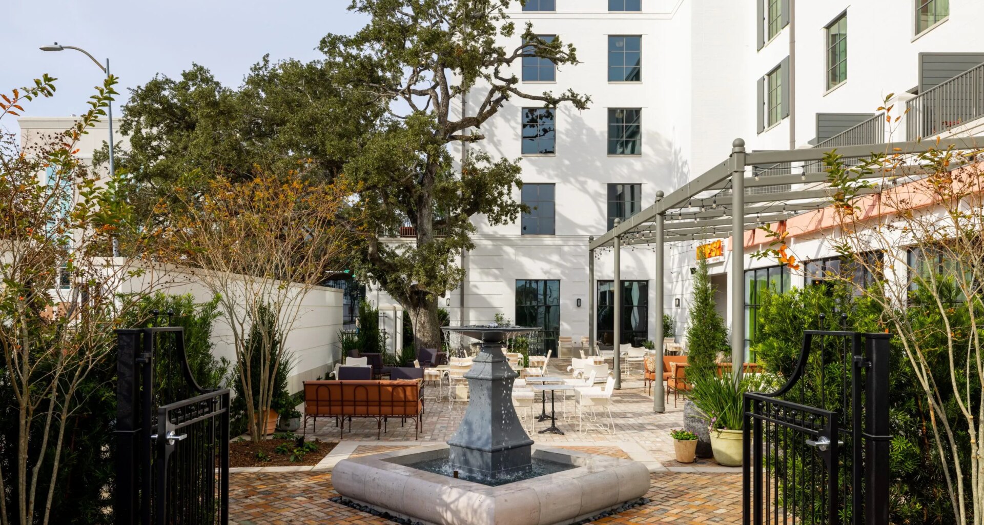 White Linen Night Is Back: Here’s Where to Party in the Heights