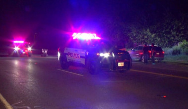 Man riding electric shopping cart hospitalized after being hit by vehicle, SAPD says