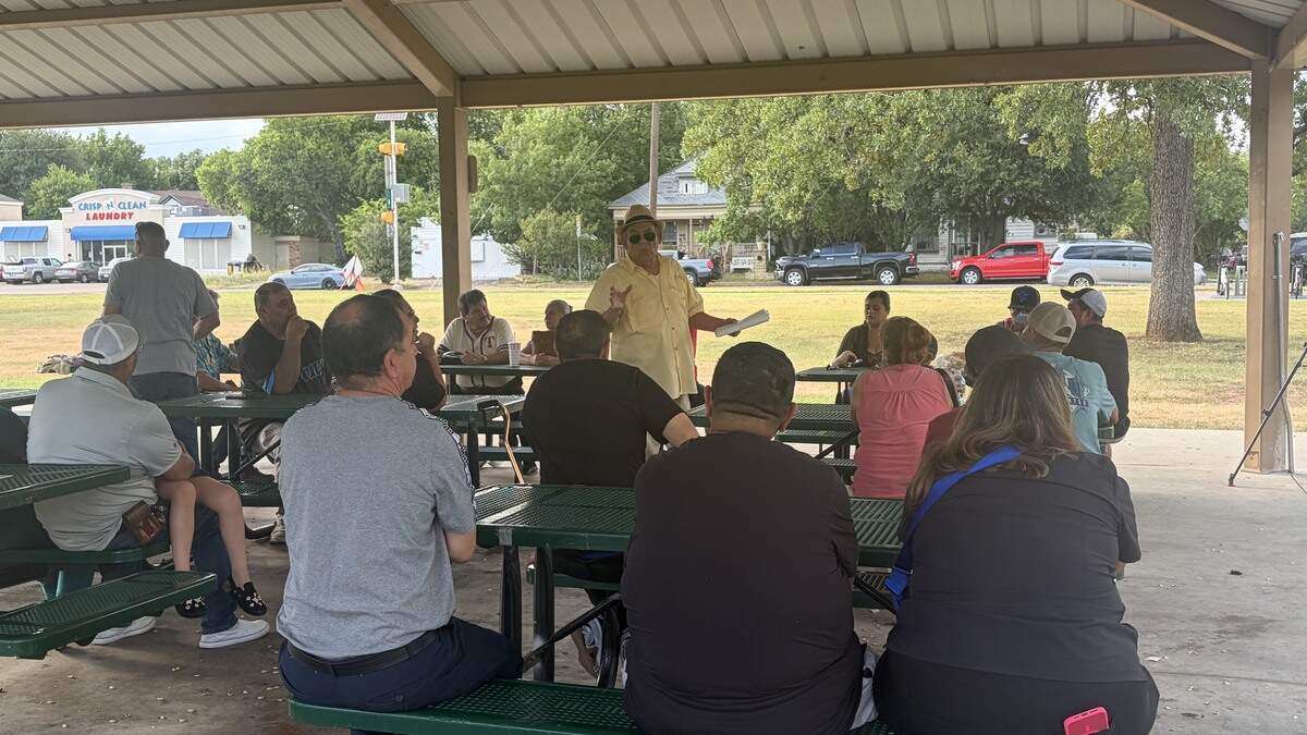 Angel Garza held a meeting at Marine Park on Monday evening about a new Texas law that would make it more expensive to operate mobile food vendors. Angel Garza held a meeting at Marine Park on Monday evening about a new Texas law that would make it more expensive to operate mobile food vendors.