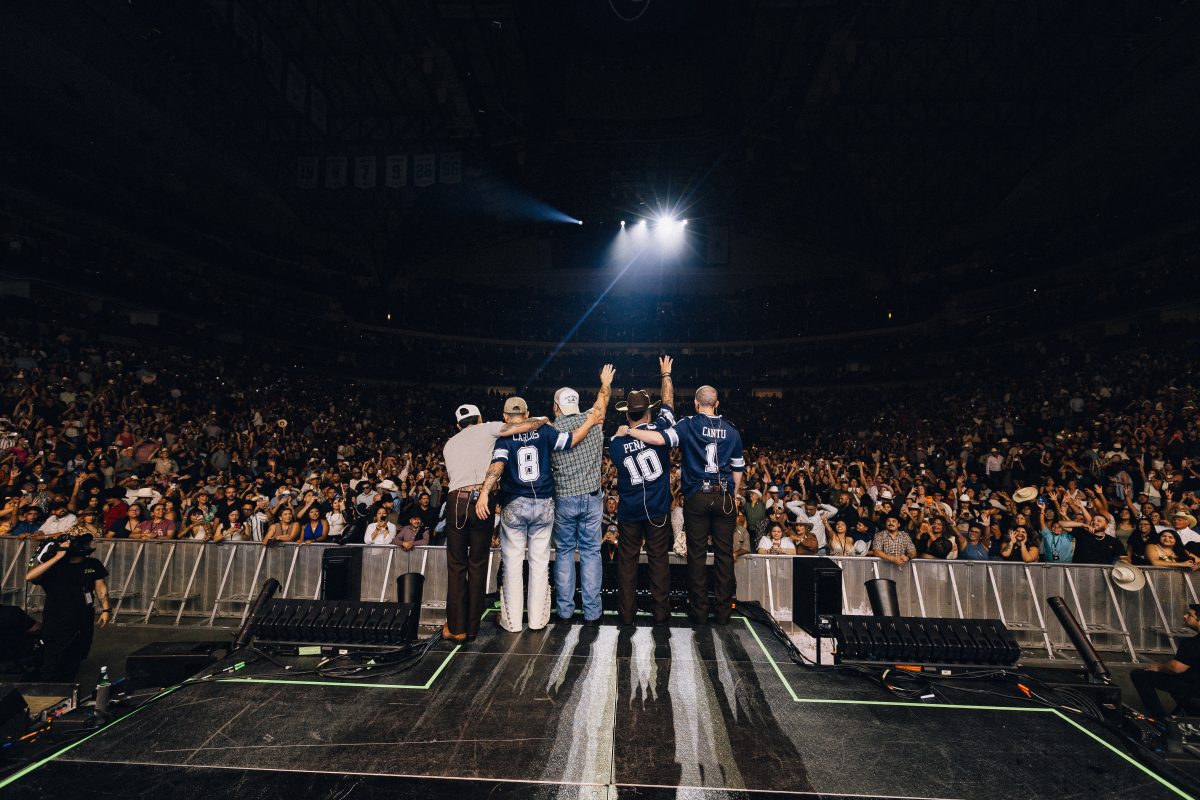 Grupo Frontera Dallas Concert Review: American Airlines Center Show