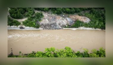 Dallas Clears 271 Truckloads Of Illegal Dumping Along Trinity River