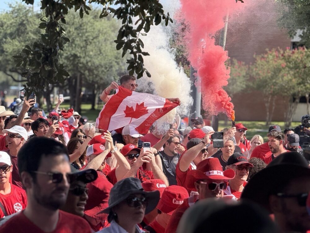 Canadian fans