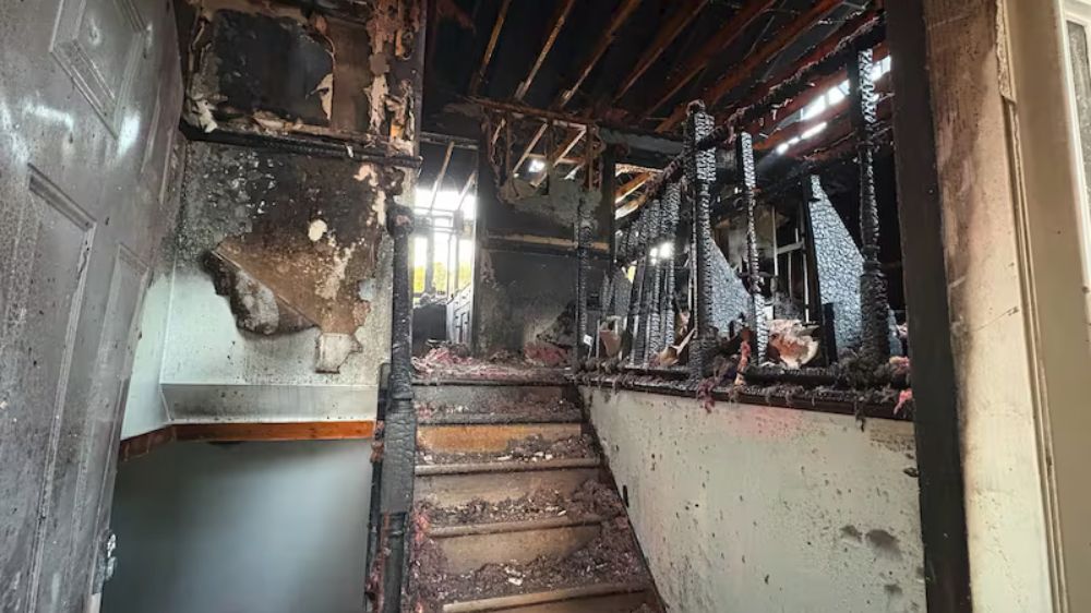 2 firefighters injured in fire that leaves Plano home uninhabitable