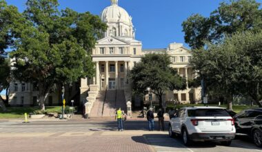 Bomb threat forces closure of McLennan County Courthouse in Waco, Texas