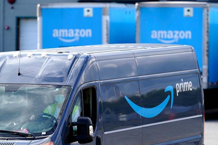 Some Amazon packages may be delayed after woman stole delivery truck in San Antonio, deputies say