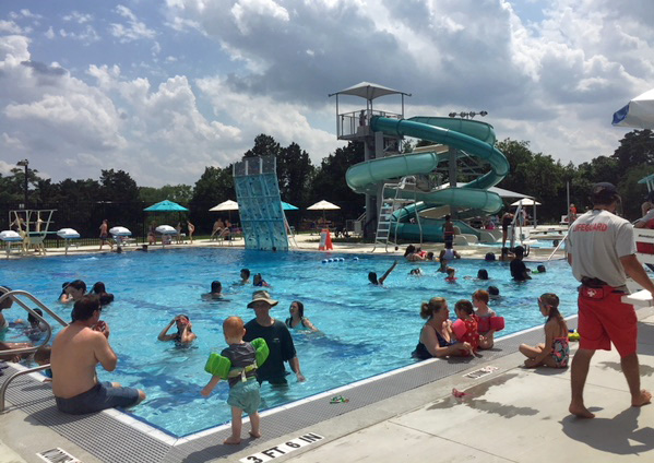 Float into summer with a ‘Lilo & Stitch’ dive-in movie night in Lake Highlands