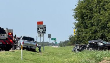 Three injured in Highway 6 collision near Clifton, Texas