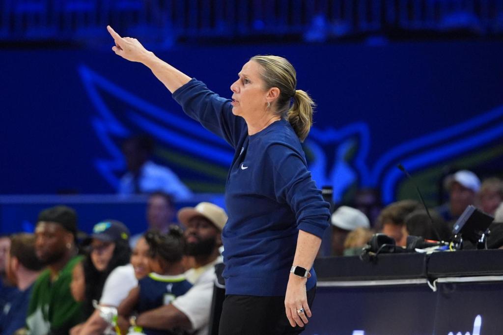 Cheryl Reeve breaks WNBA record for coaching wins as Lynx beat Sun 86-80 – Hartford Courant
