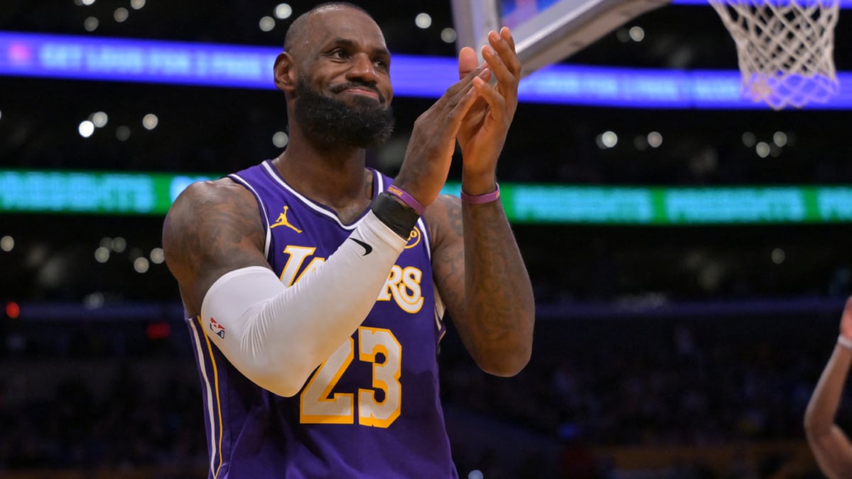 LeBron James to the San Antonio Spurs? Wild Rumor Added to Free Agent Sweepstakes