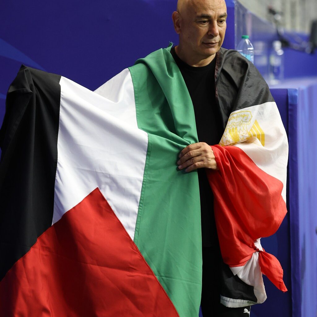 Egyptian coach waving Palestinian flag at World Cup speaks volumes – The News Herald