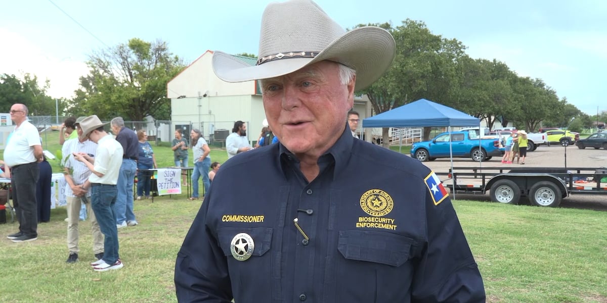 Texas Ag Commissioner Sid Miller speaks at Lubbock data center protest