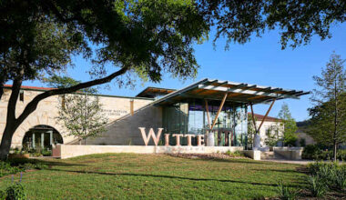 Witte Museum plans to lead Holiday River Parade as grand marshal, River Walk official says