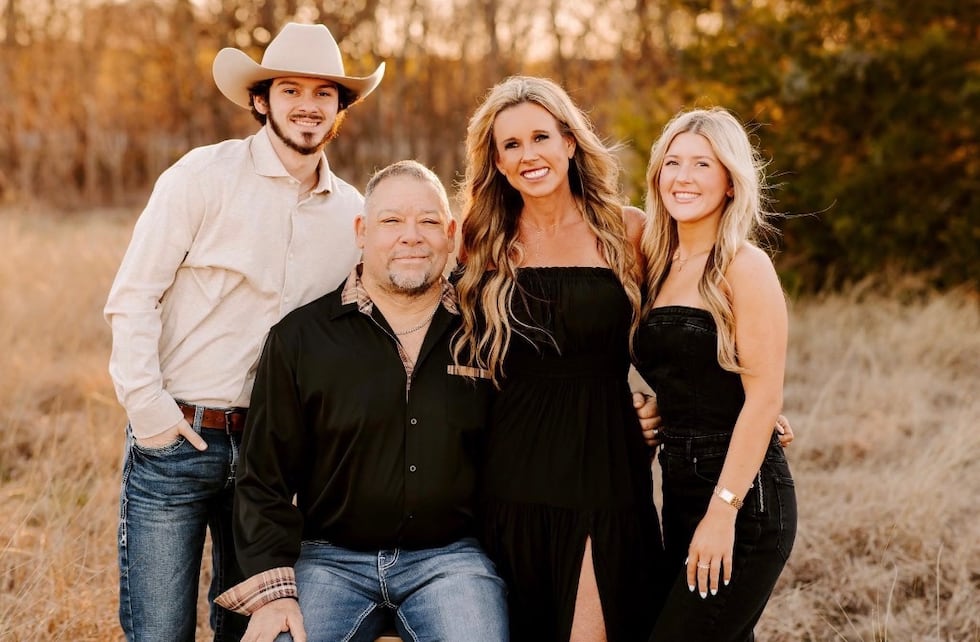 Brandon Crouch, of Robinson Texas, with his family