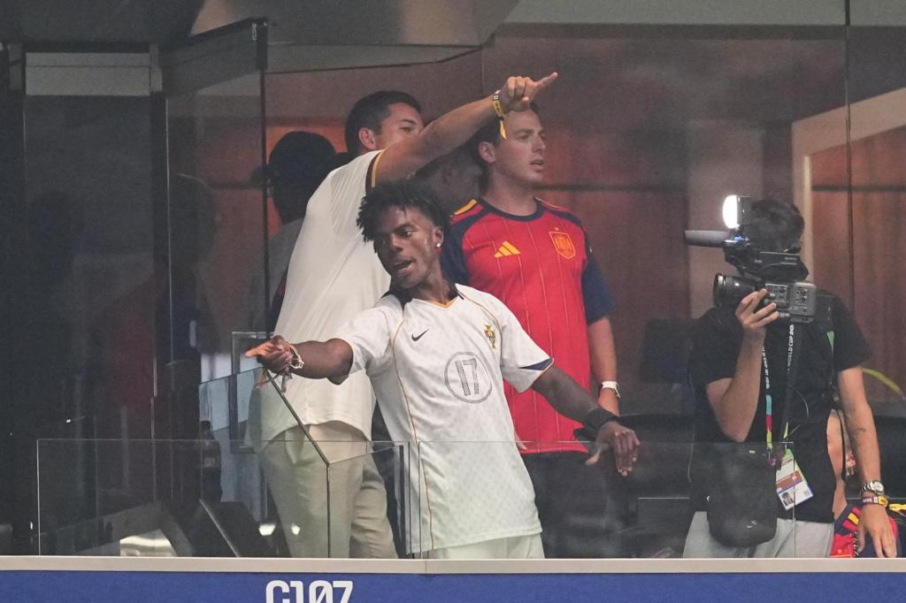 FIFA investigates racist incident involving streamer IShowSpeed