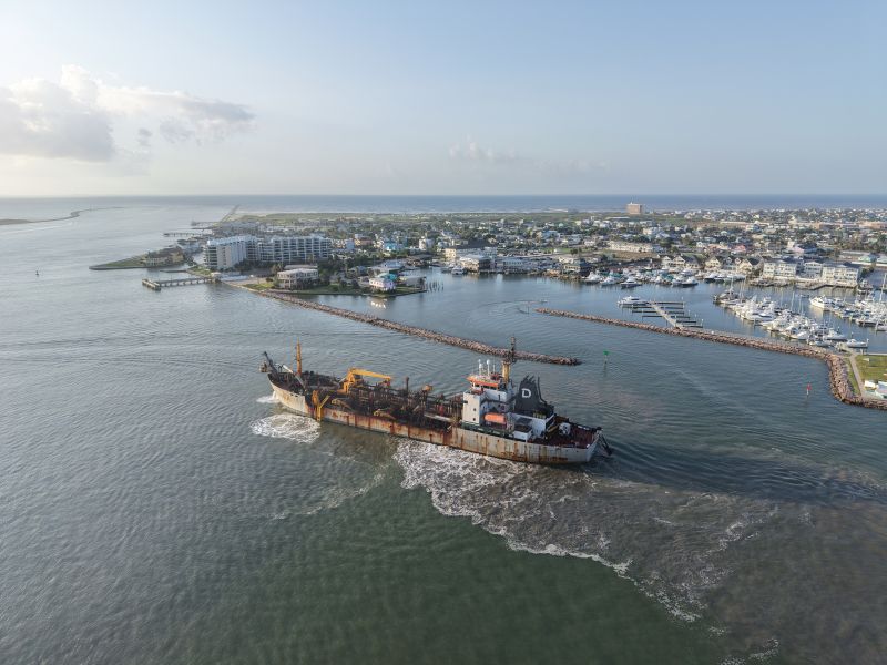 TSHD Stuyvesant completes Corpus Christi dredging campaign