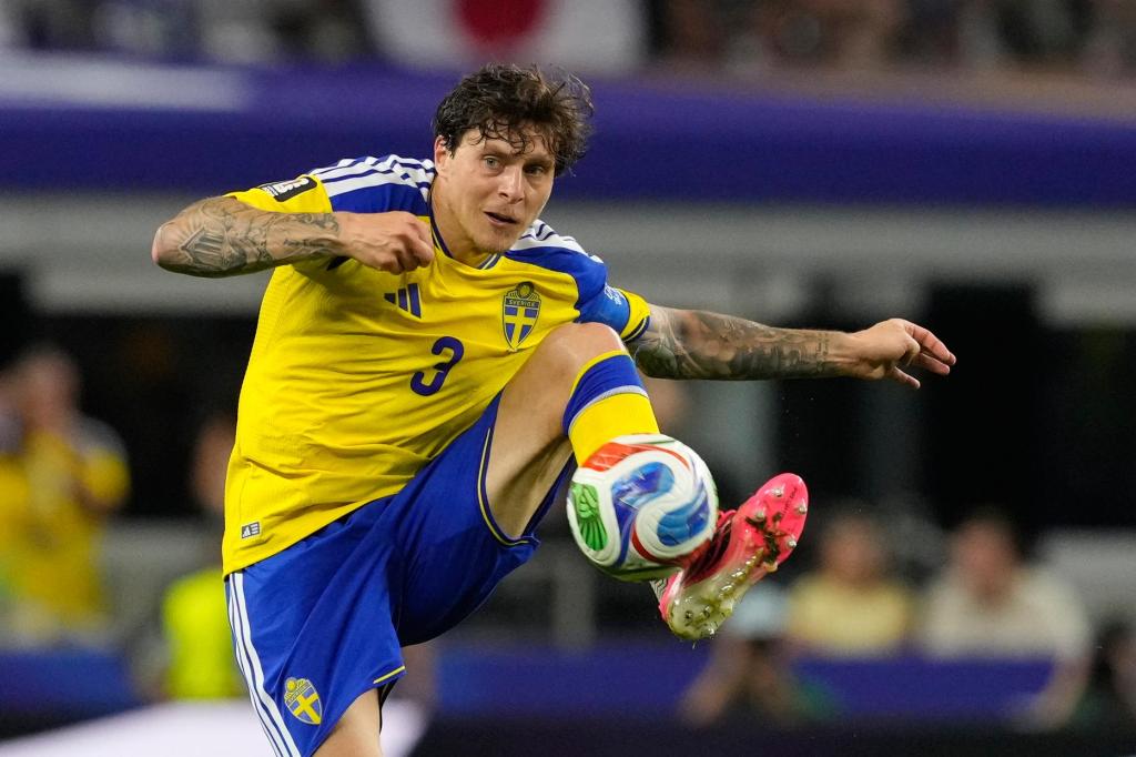When in Texas: Wife of Sweden’s Victor Lindelöf thrown off mechanical bull during the World Cup – Orlando Sentinel
