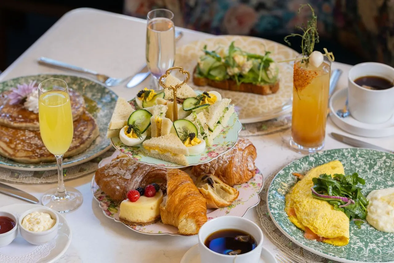 Openings and Closings: The Audrey Post Oak, Otium Kirby