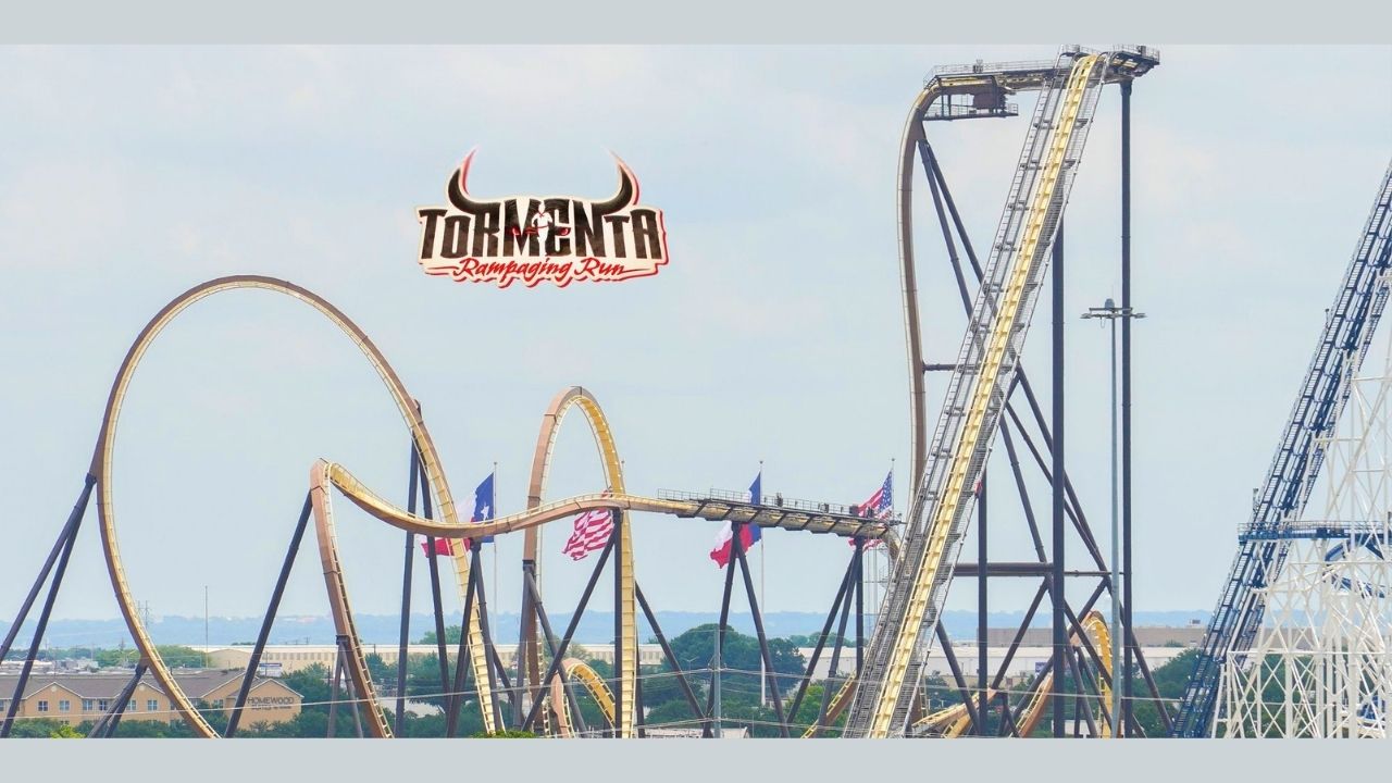 Tormenta Coaster Opens Six Flags Texas