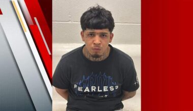 Murder suspect wanted out of Bexar County arrested at Texas-Mexico border, police say