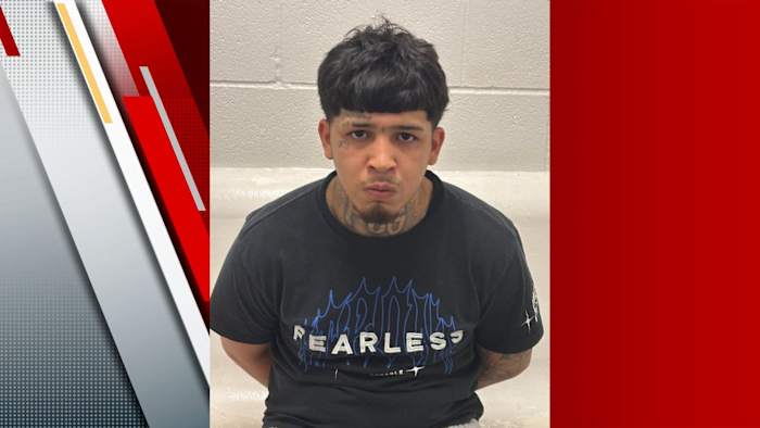 Murder suspect wanted out of Bexar County arrested at Texas-Mexico border, police say
