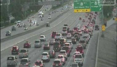 2 people dead after crash on the Eastex Freeway