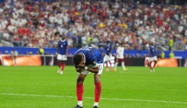 Kylian Mbappé denied a 3rd straight World Cup final and stays even with Messi in Golden Boot race