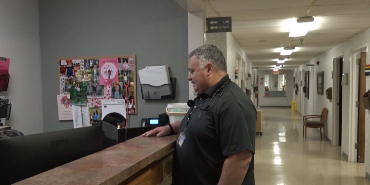 Former Lubbock teacher starts medical school at 48, lands at Lockney’s Mangold Clinic