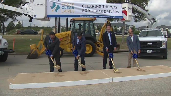 TxDOT breaks ground on last phase of Loop 1604 North Expansion project
