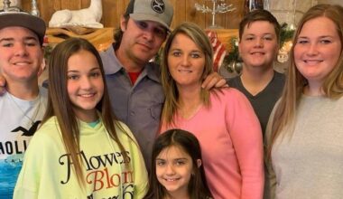 Central Texas community rallies for coach battling unexplained seizures
