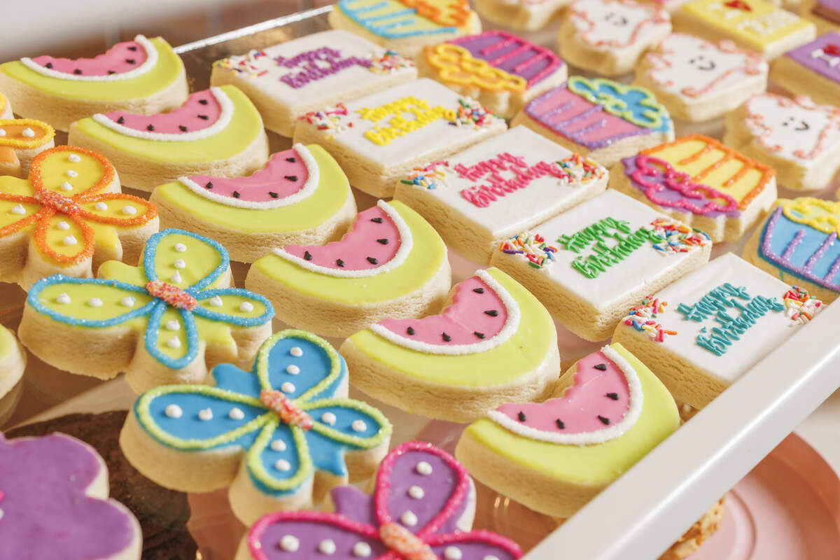 J. Rae’s reopened in it’s birthplace of Fort Worth after 13 years. It’s back with the same sugar cookie recipes and their colorful look.