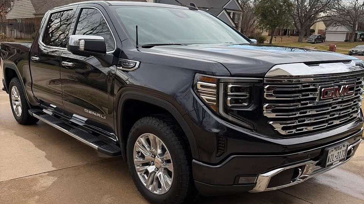 2026 GMC Sierra Denali