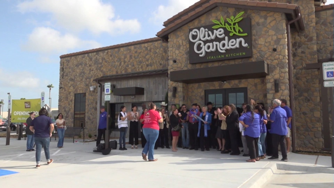 New Olive Garden opens on Corpus Christi’s West Side