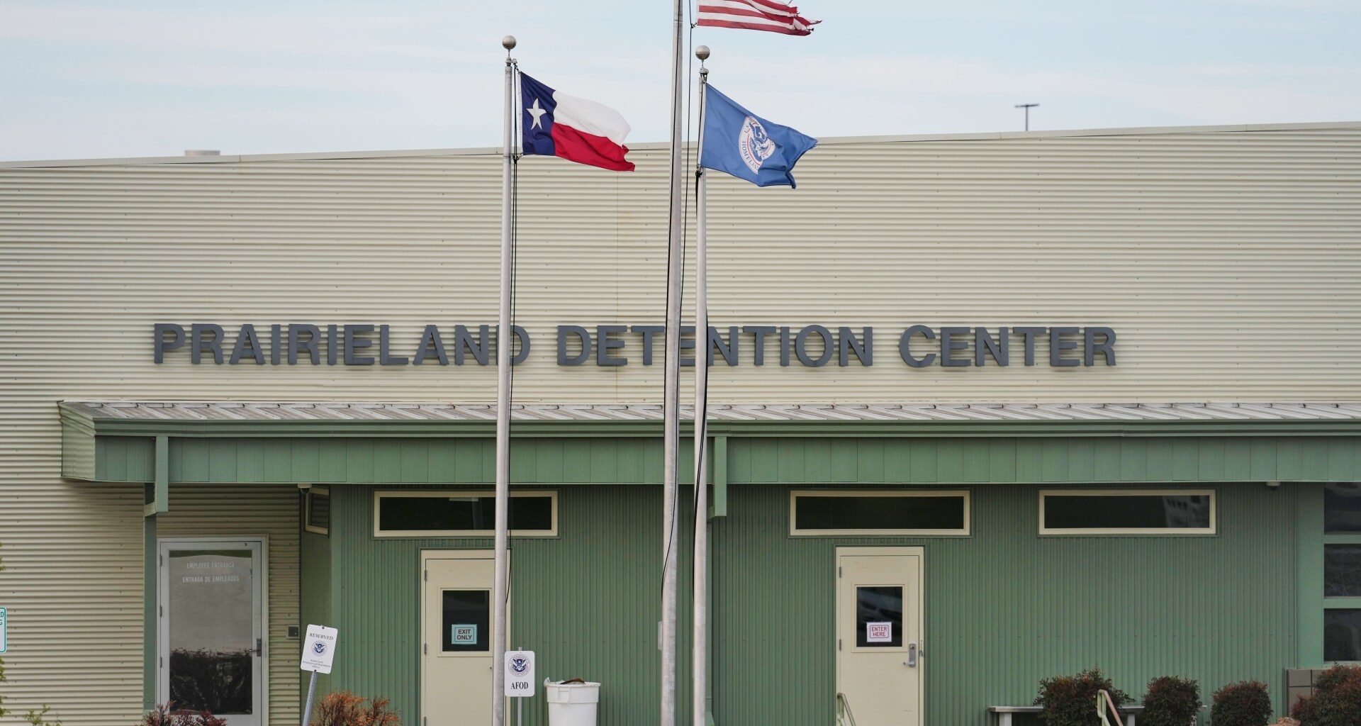 Seven more sentenced over Texas ICE detention centre shooting | Courts News