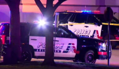 Man shot inside pickup likely wasn't targeted in road rage attack near busy Arlington shopping district, police say