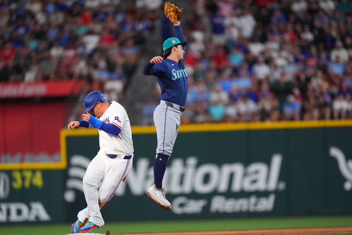 Bryan Woo’s baffling road woes continue with loss to Texas R...