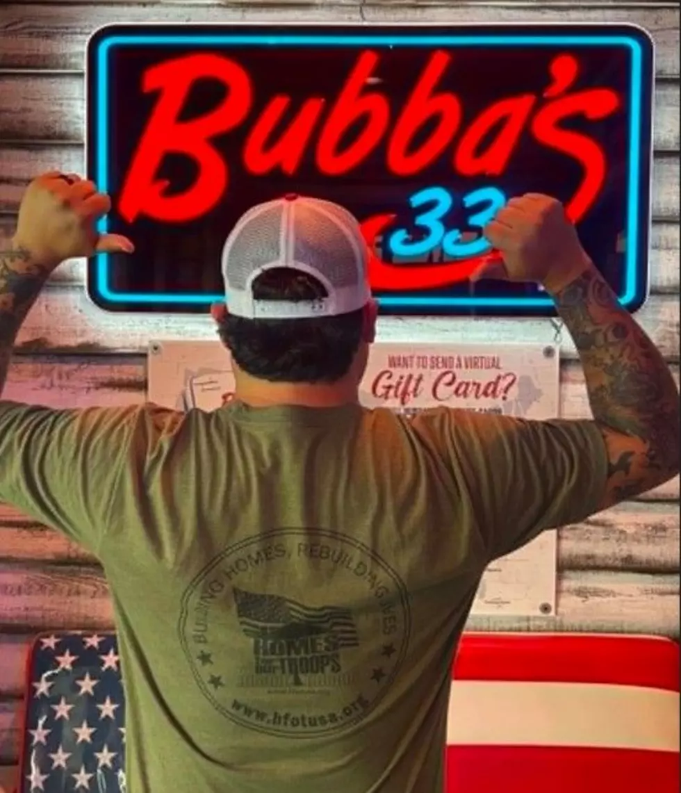 Bubba's 33