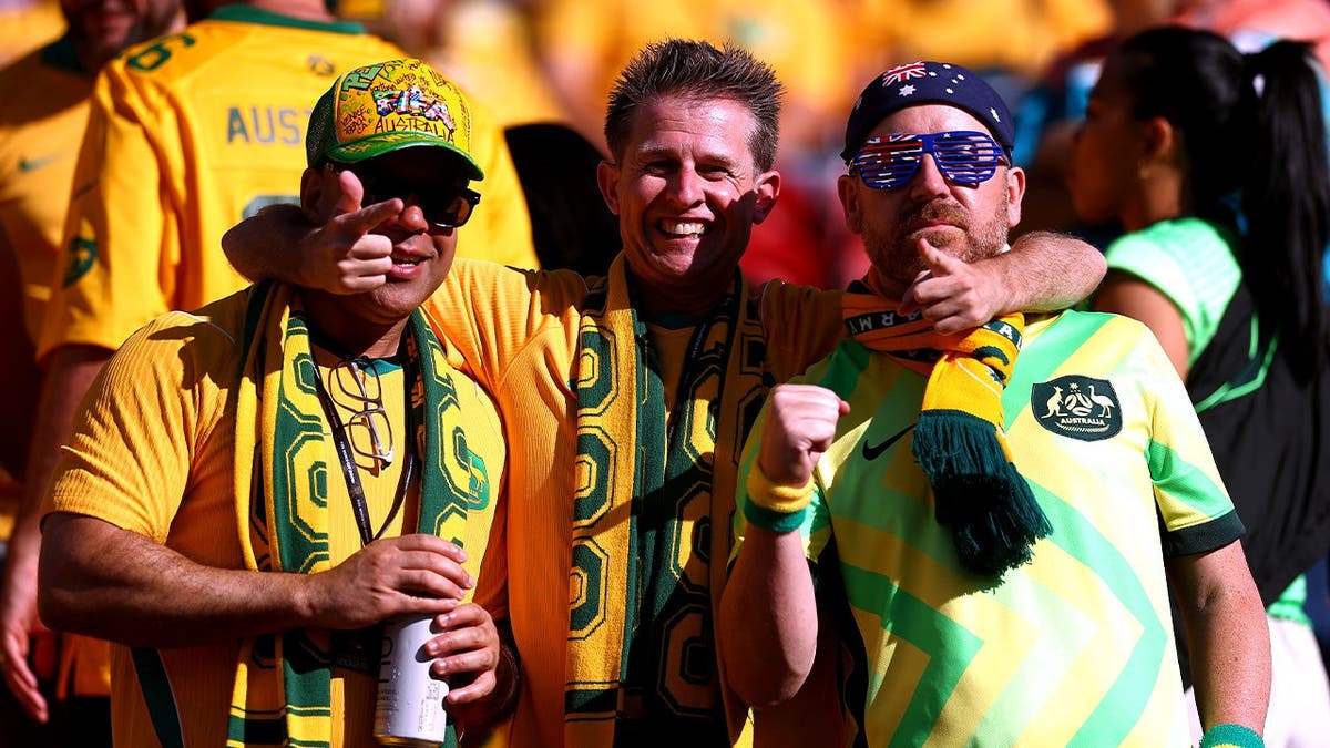 Australian fans