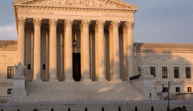Supreme Court allows Texas to enforce law requiring age verification and parental consent on apps
