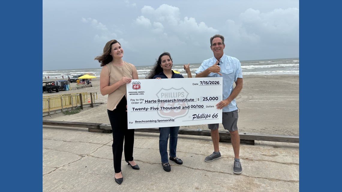 Harte Research Institute receives $25k for beach education